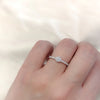 Anillo Roseta con Medio Cintillo